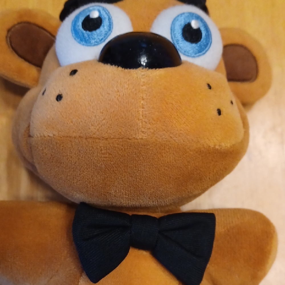 Five Nights at Freddy's Freddy Fazbear Plush Bear Brown Black 8in, 2016 - Picture 8 of 16
